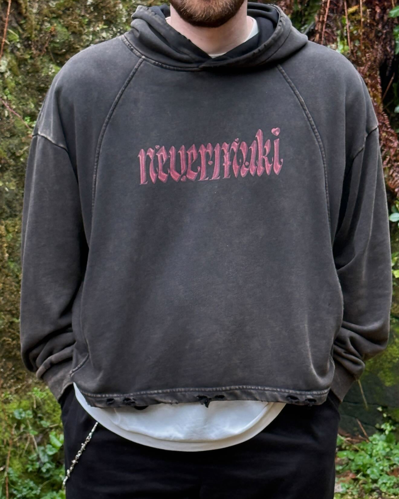 NeverMuki Frayed-Hem Hoodie